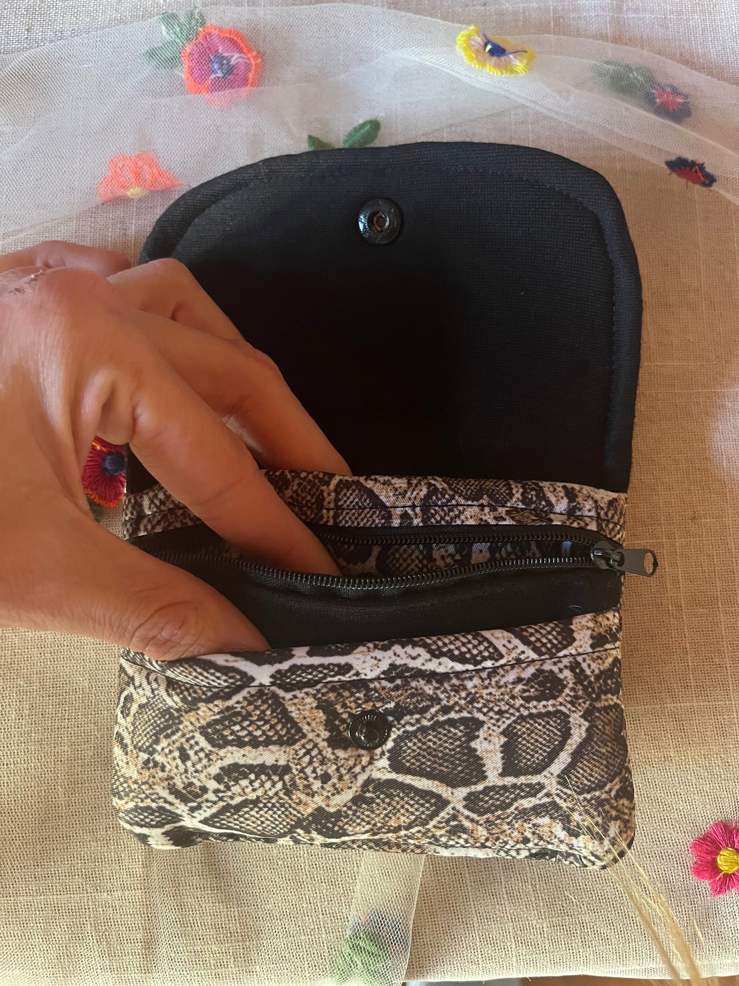 MONEDER AMB SOLAPA - animal print SERP