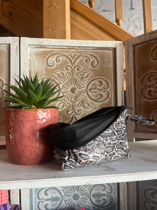 NECESSER BASE TRIANGULAR MIDA ESTÀNDARD - animal print SERP