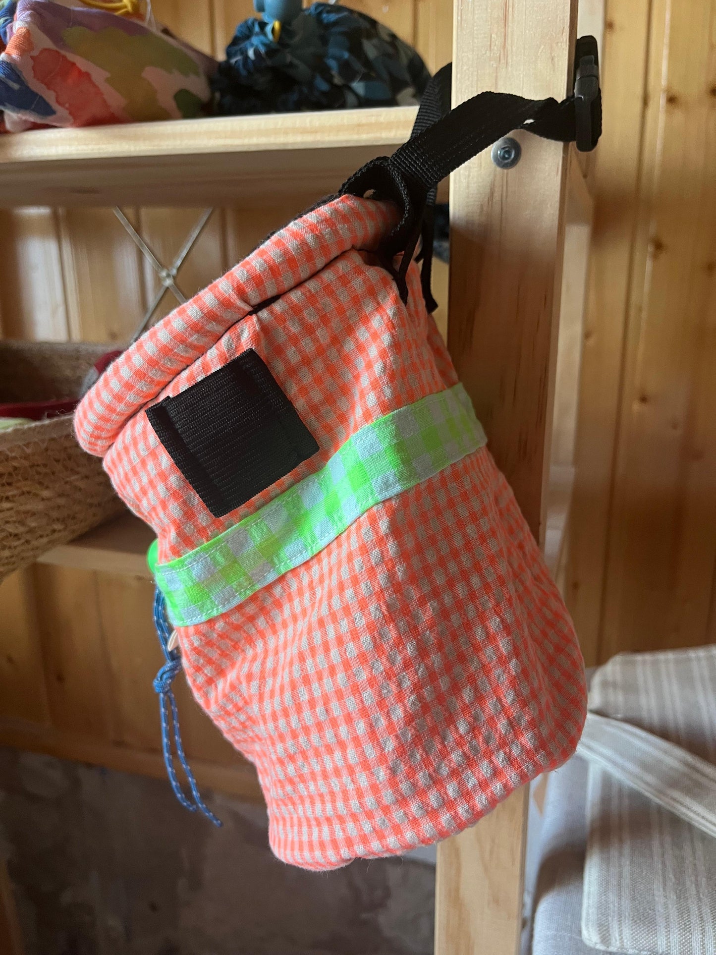 MAGNESIERA ESCALADA ESPORTIVA - tela vichí taronja fluor